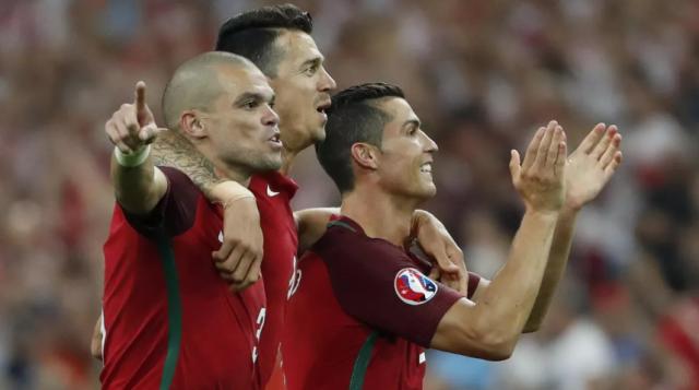 九游体育-40岁佩佩38岁C罗还在踢 39岁丰特不言弃 重返葡超