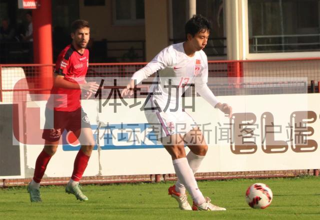 黎腾龙总结国青队留洋：克罗地亚比赛更利于练“脑”