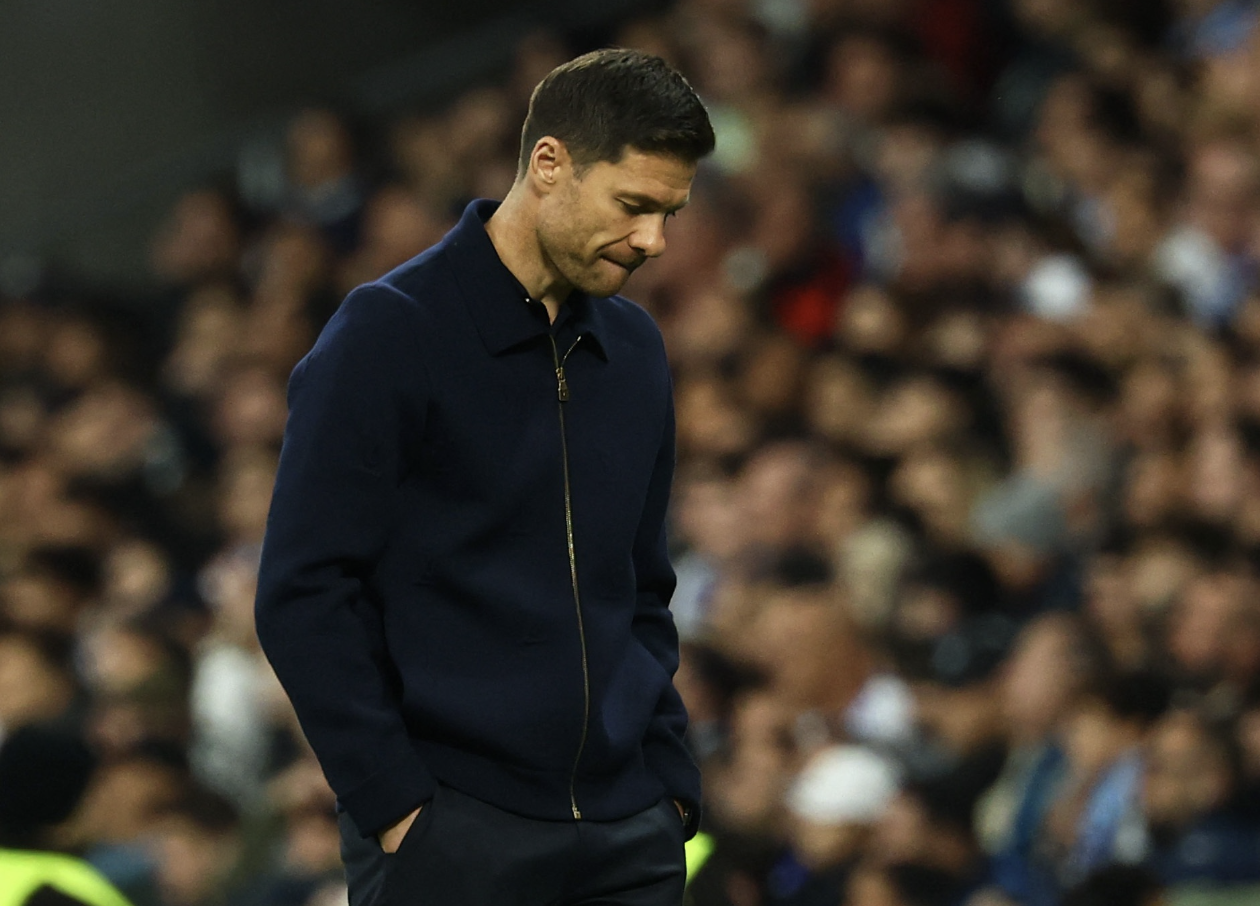 上任7个月被炒!44岁阿隆索回应佛爷: 我已倾尽所有 可自豪离开