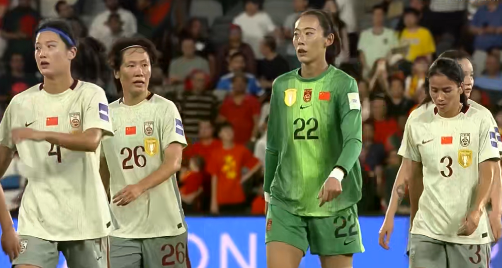 英雄联盟-史上唯一的16-0，亚足联认证！中国女足创神迹，再赢2场=头名出线