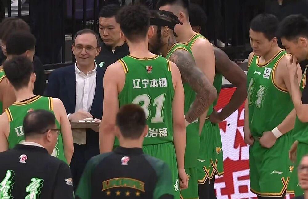 王者荣耀-CBA最新排名!上海男篮一枝独秀,广东第四北京险胜 辽宁山东止败